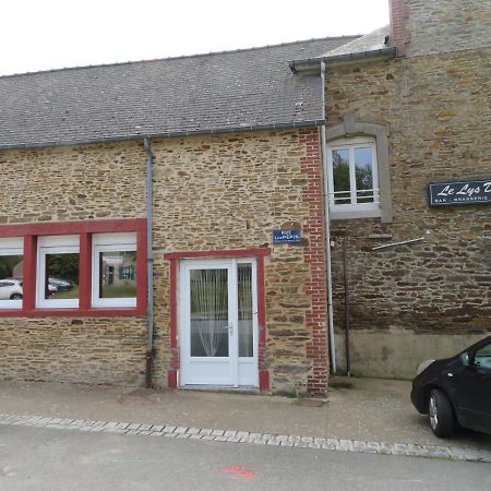 Les Chambres Studios De Pleslin-Foucher Bagian luar foto