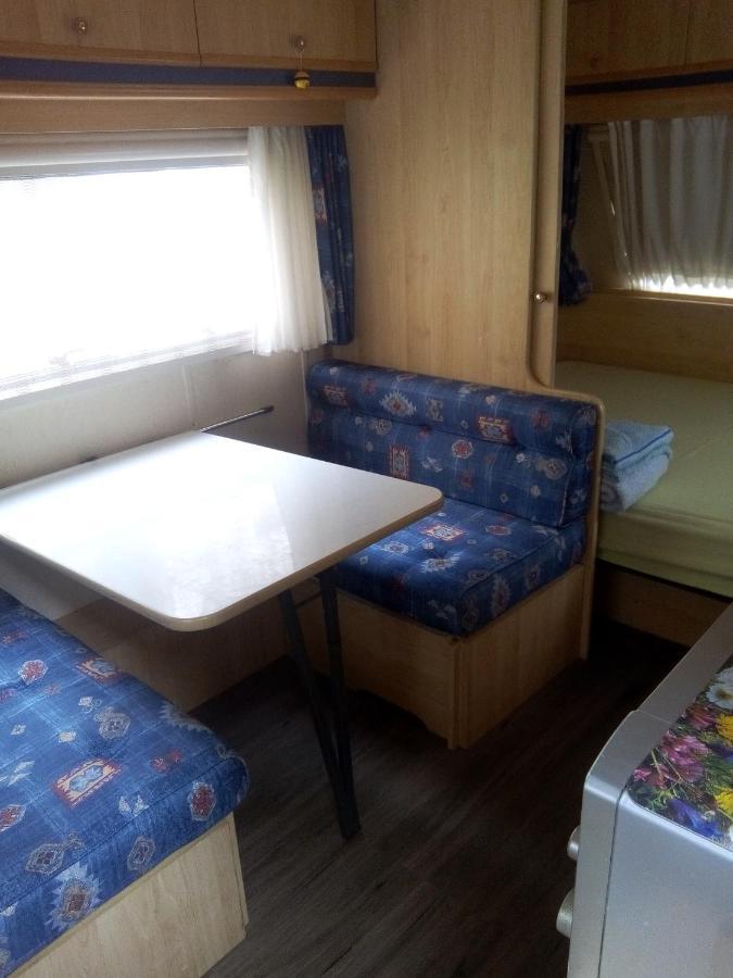 Les Chambres Studios De Pleslin-Foucher Bagian luar foto